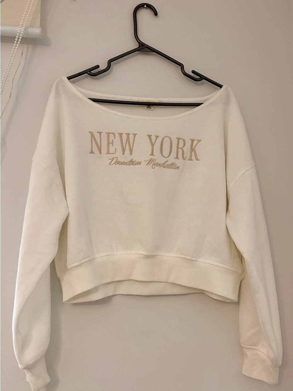 Aeropostale White Off-Shoulder 'NEW YORK' Embroidered Sweatshirt